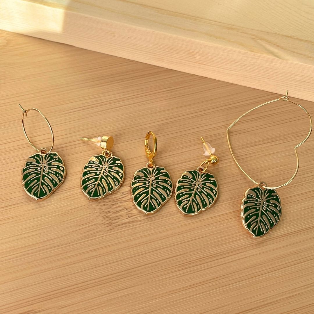 Gold Anhänger ohne Ohrringe zum Kombinieren