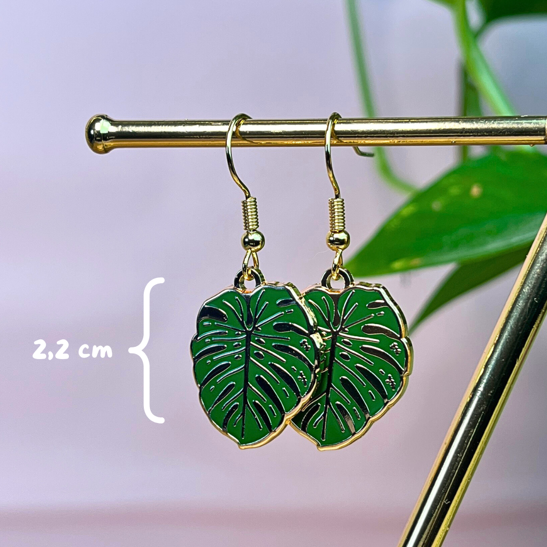 Monstera Blatt Ohrringe Goldfarbe – Pflanzen Schmuck