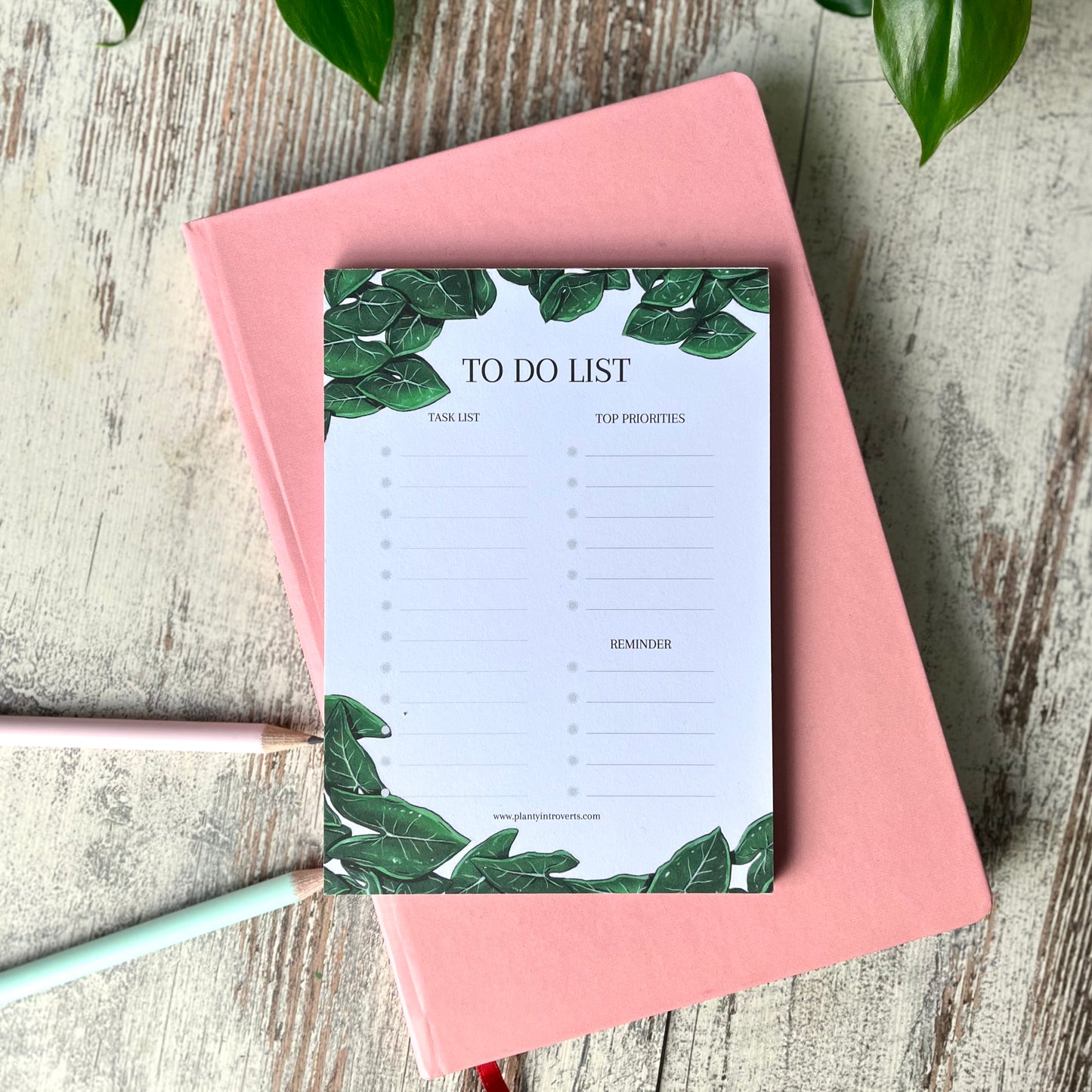 To-Do-Liste Notizblock mit Syngonium Arrow Illustration