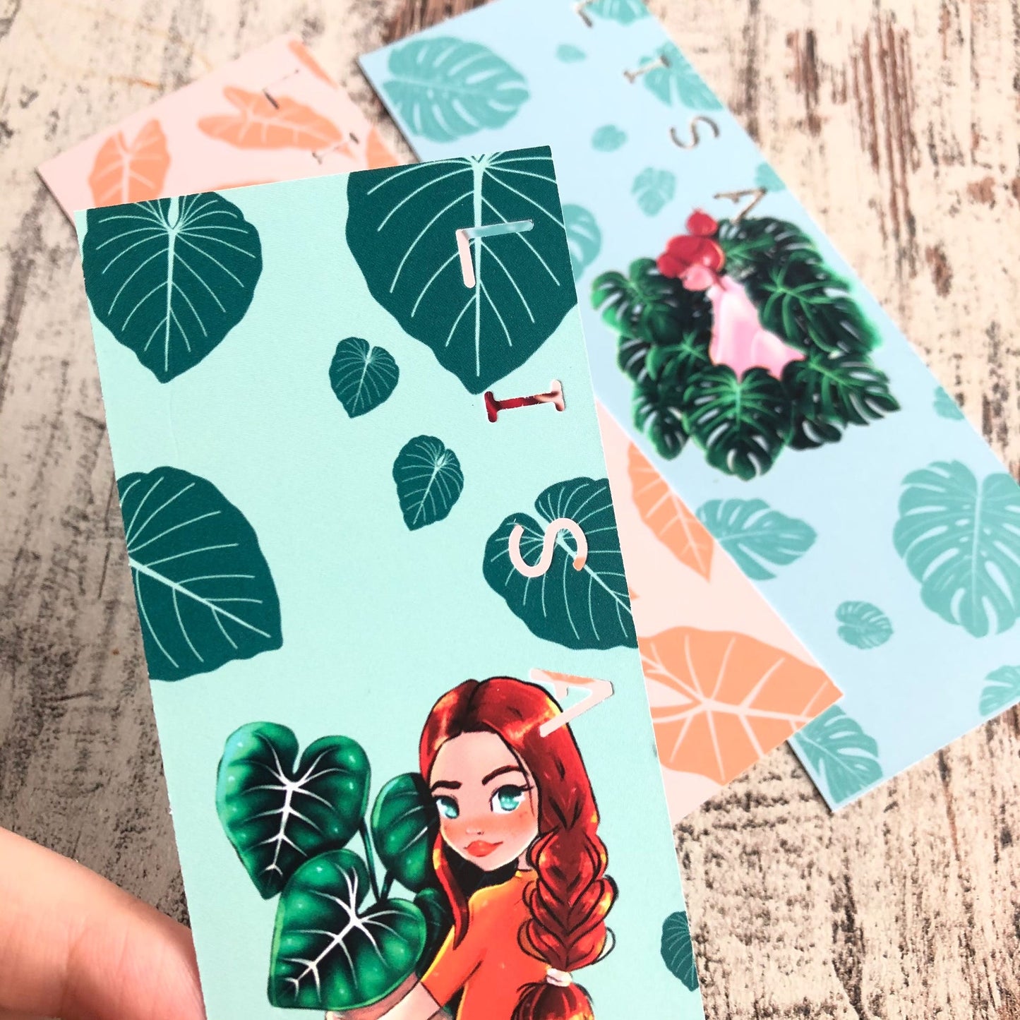 Lesezeichen mit Monstera deliciosa - wearequiethumans