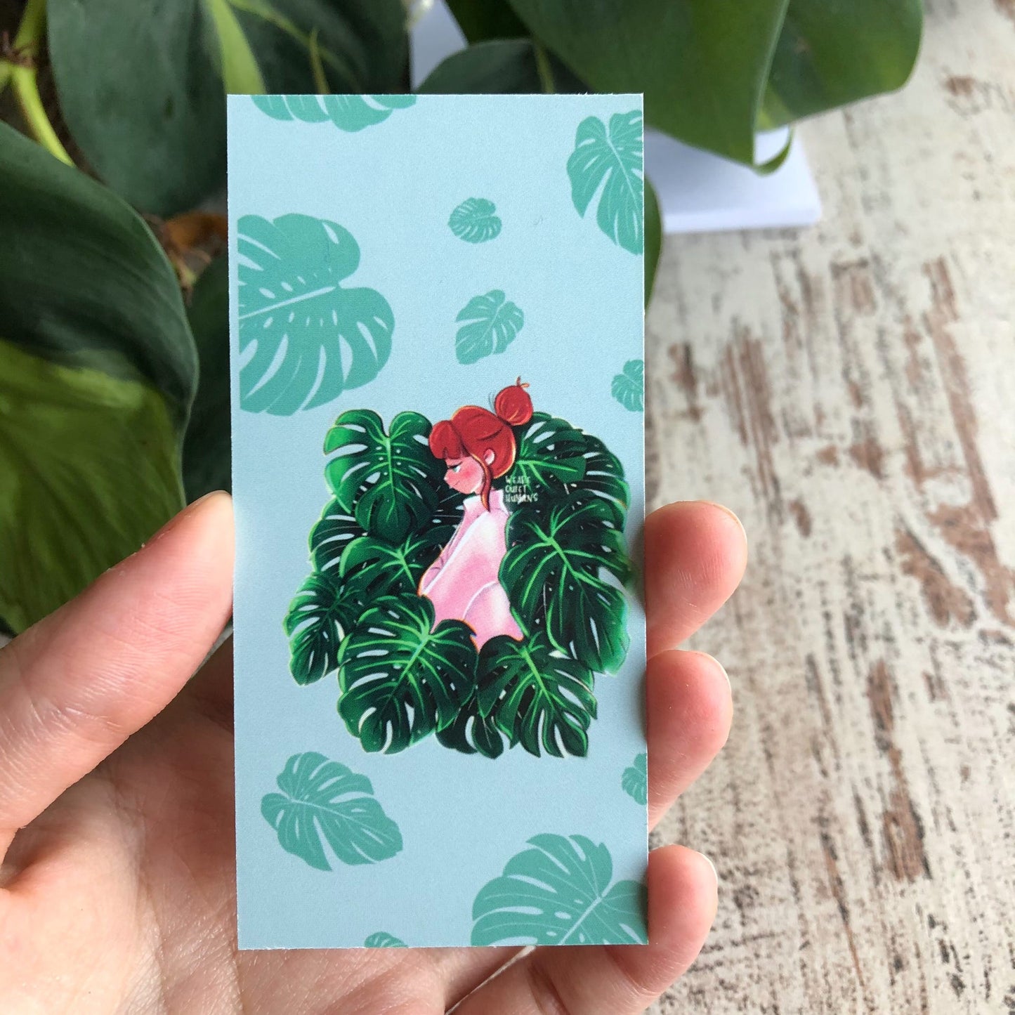 Lesezeichen mit Monstera deliciosa - wearequiethumans