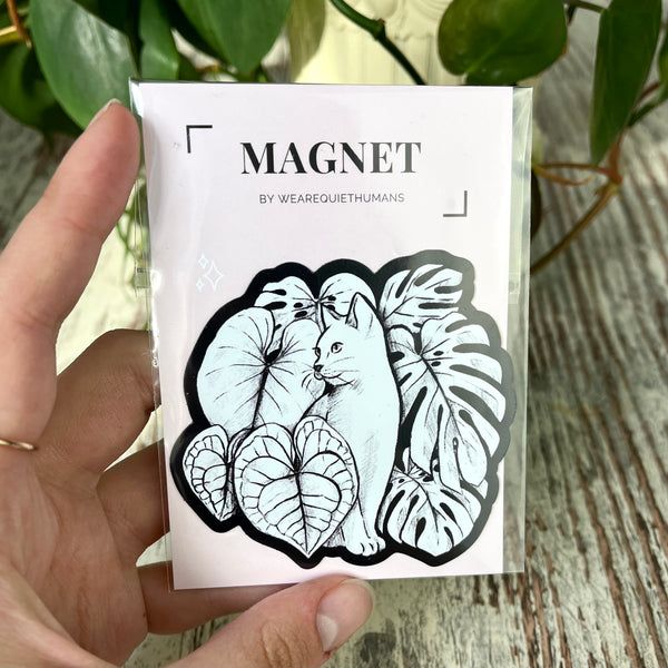 Magnet - Katze mit Monstera, Philodendron, Anthurium - wearequiethumans